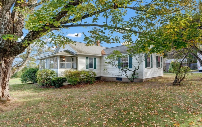 Building Photo - 69 Westledge Rd