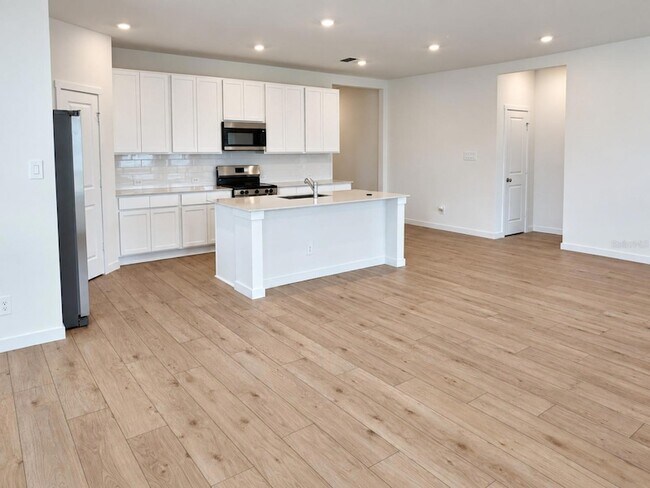 Building Photo - 5121 Arrowfeather Ct