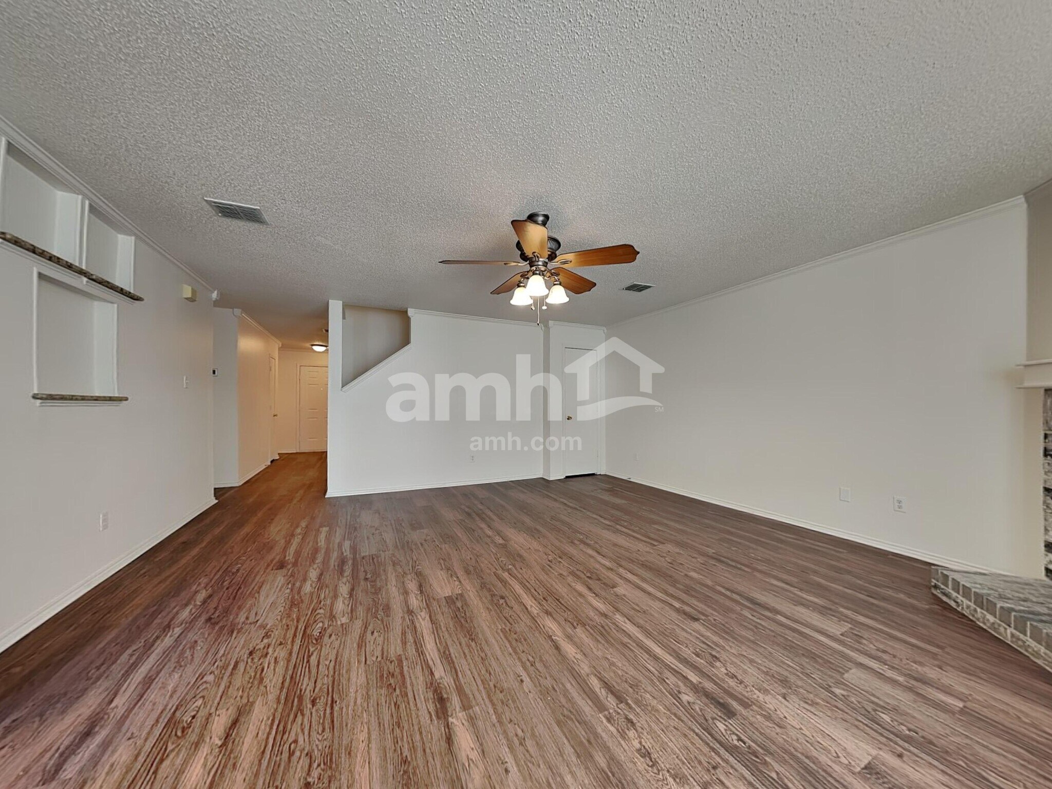 Building Photo - 1699 Wildrose Dr