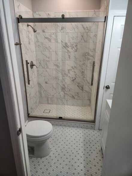 Building Photo - 57 Condict St