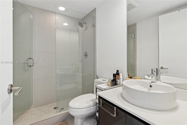 Building Photo - 31 SE 6th St