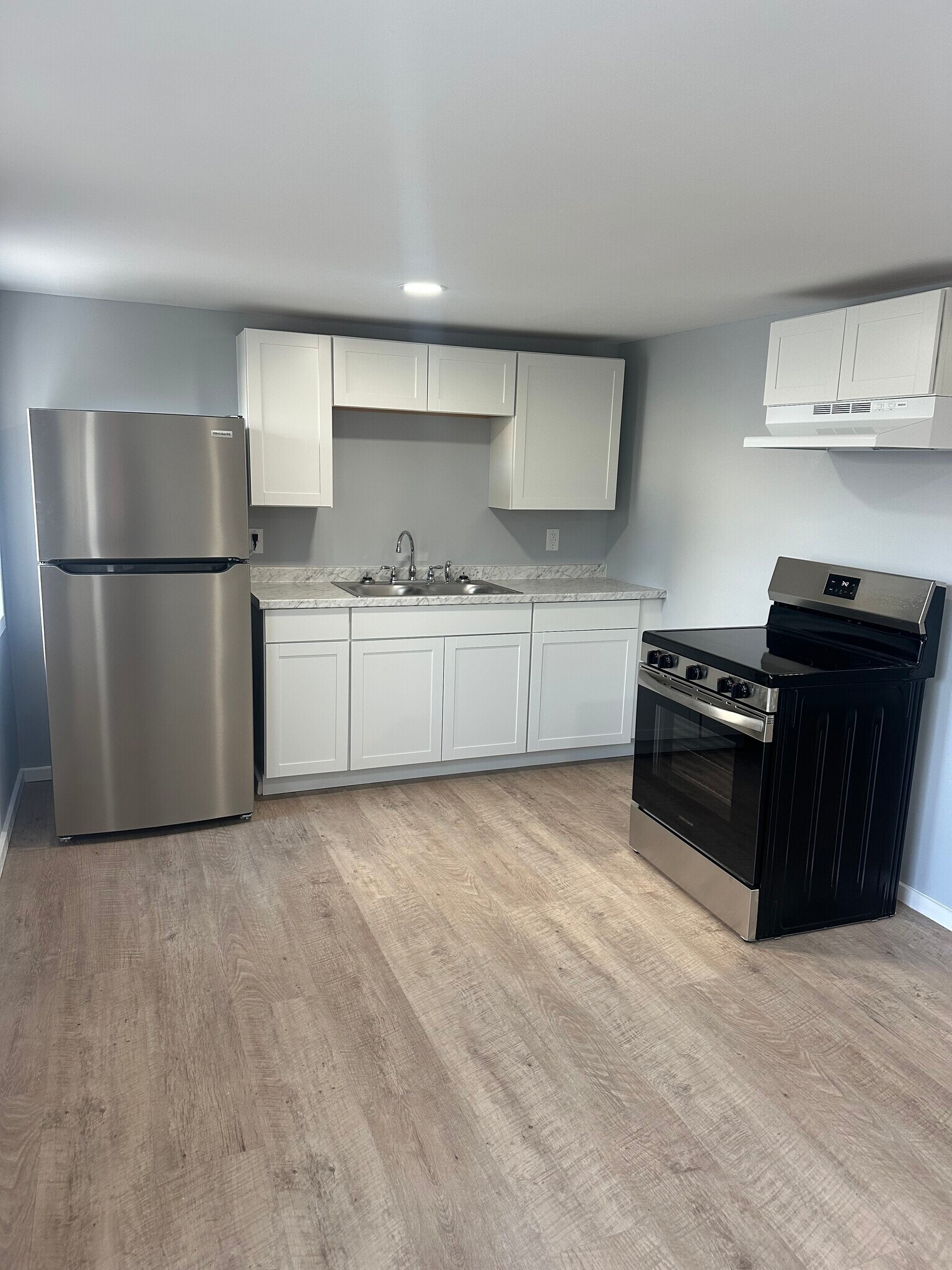 Building Photo - 311 Boley St