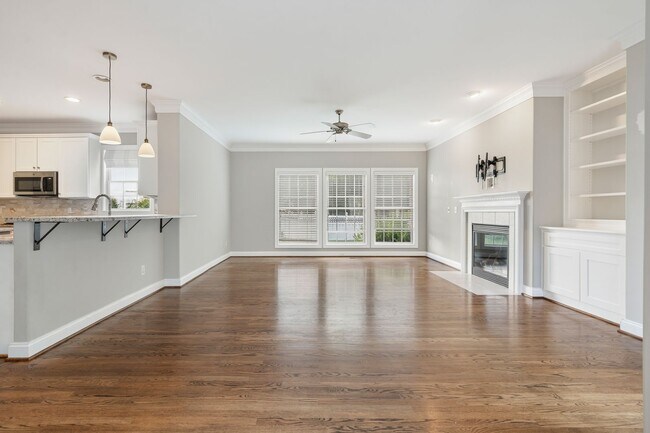 Building Photo - Welcome to Governor's Village Sprawling one level living with added Bonus space