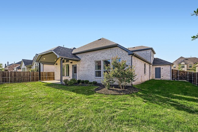 Building Photo - 17204 Clover Dr
