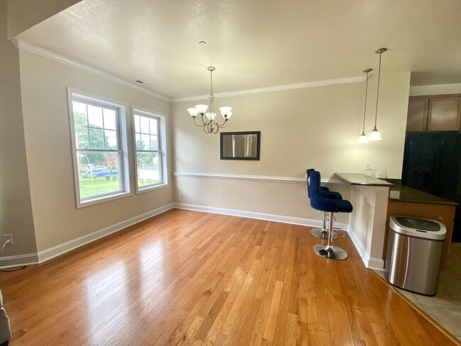 Building Photo - Broad Creek