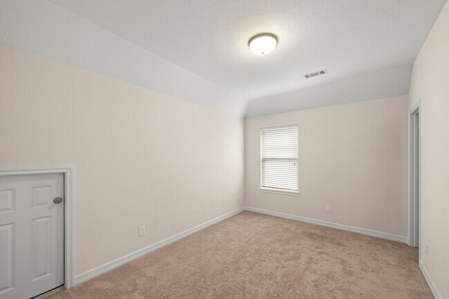 Building Photo - 32014 Marble Hollow Ln