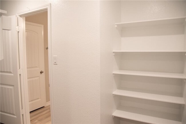 Building Photo - 2145 Chief St