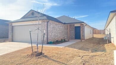 Building Photo - 10517 Baled Bermuda Rd