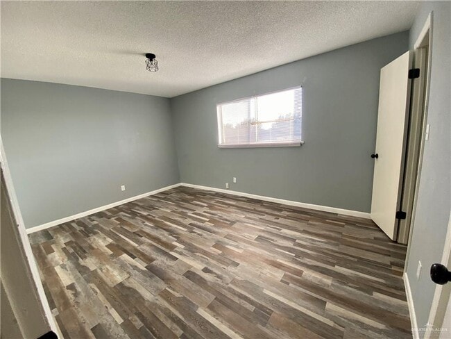 Building Photo - 7 Audrey Dr