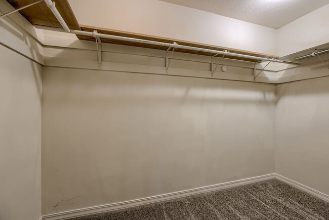 Building Photo - 1101 Bancroft St