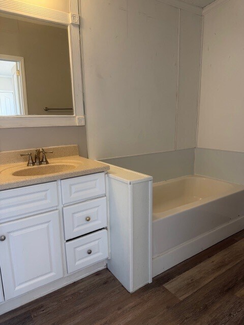 Building Photo - 1008 Pin Oak Ln