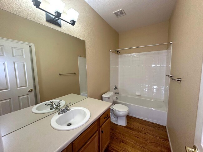 Building Photo - 16740 Firebrick Dr