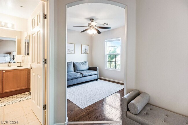 Building Photo - 9065 Hanging Tapestry Ct