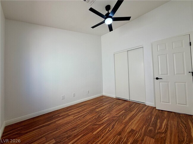 Building Photo - 3813 Sorrowing Sparrow Ct