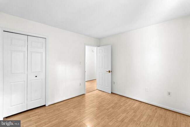 Building Photo - 7877 Painted Daisy Dr