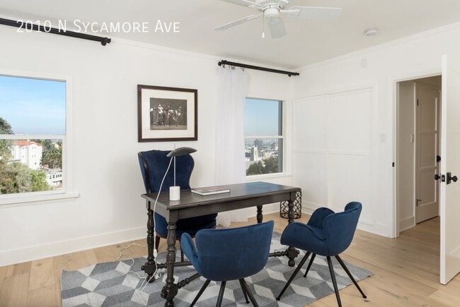 Building Photo - 2010 N Sycamore Ave