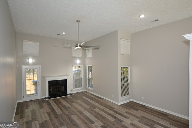 Building Photo - 4209 Reeshemah St