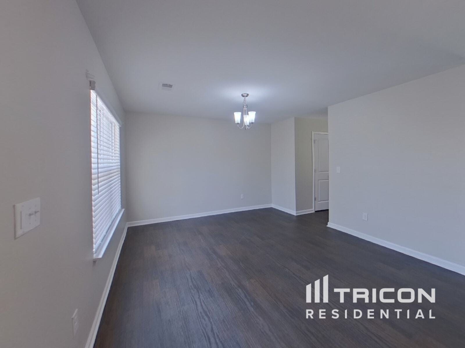 Building Photo - 260 Millen Dr