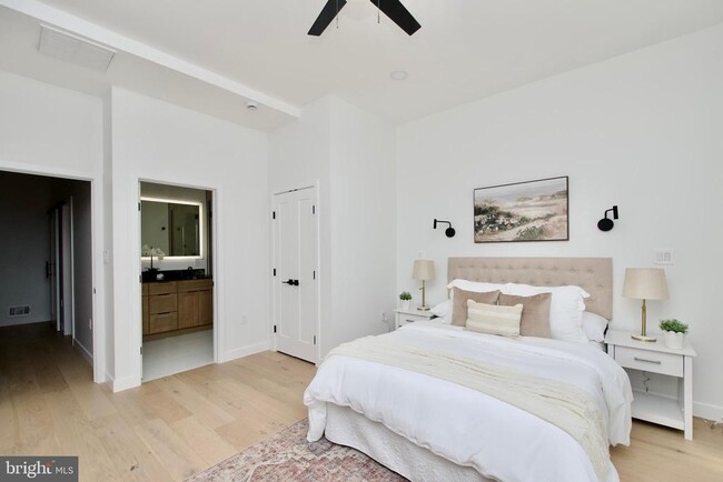 Building Photo - 1623 Marion St NW