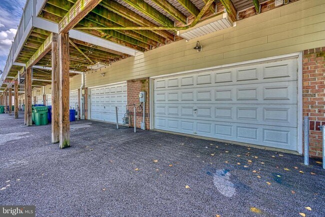 Building Photo - 1316 Lowman St