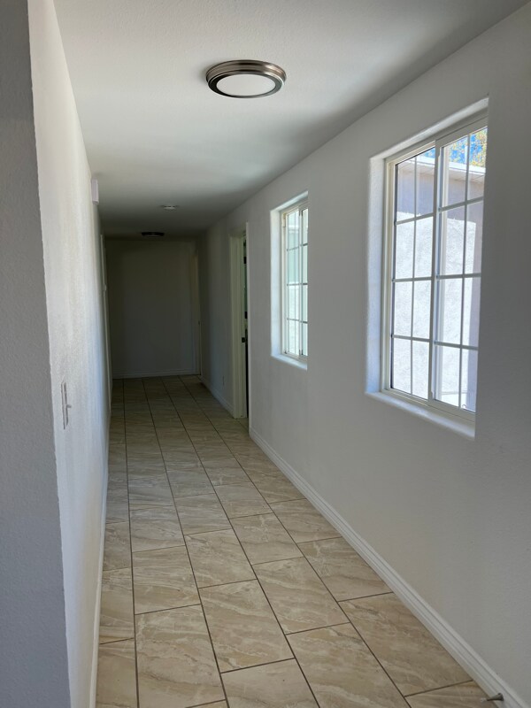 Building Photo - 20800 Sholic Rd