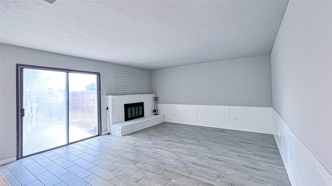 Building Photo - 16822 Macleish Dr
