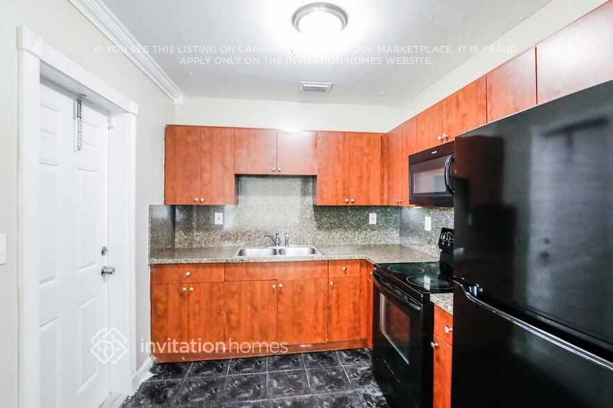 Building Photo - 3051 NW 186th Terrace