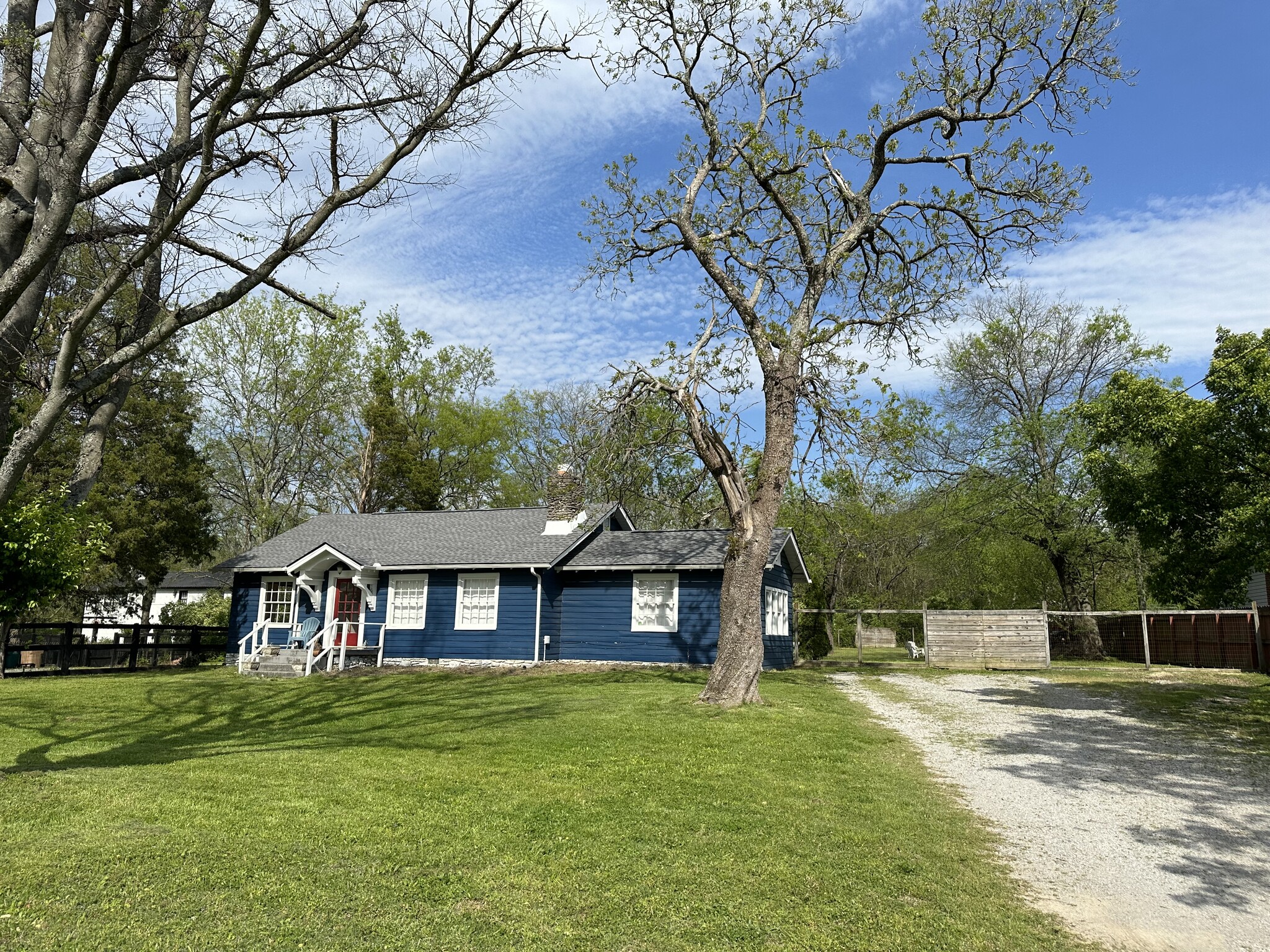 Building Photo - 1148 Pierce Rd