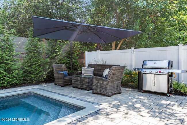 Building Photo - 44 Cowart Ave