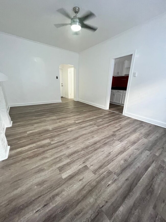 Interior Photo - Villa Shatto Apartments