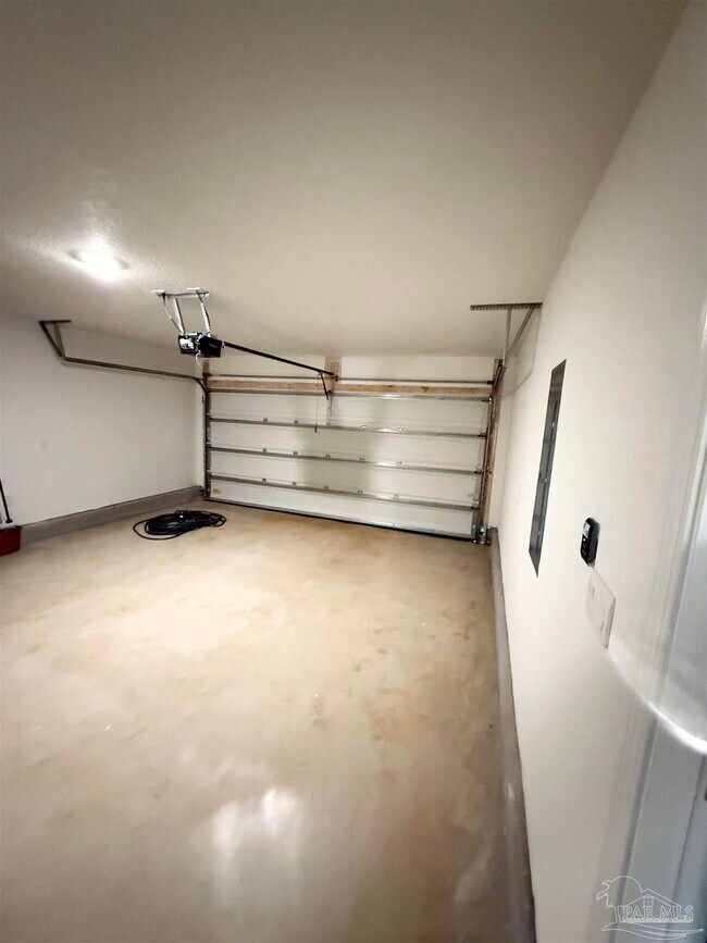 Building Photo - 4335 Redbay Ct