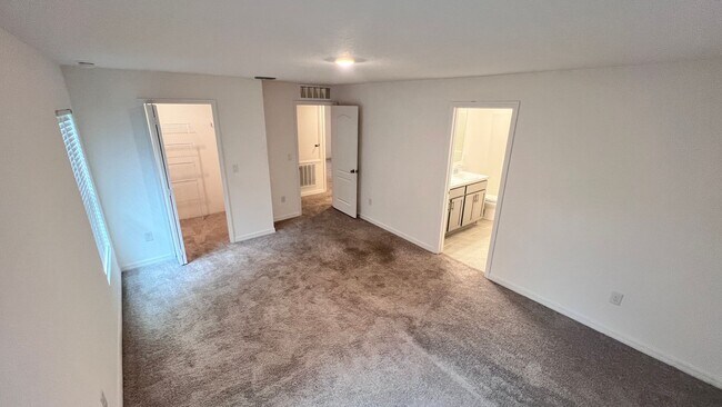 Building Photo - BEAUTIFUL 3BD/2BA Home in Palm Bay!!