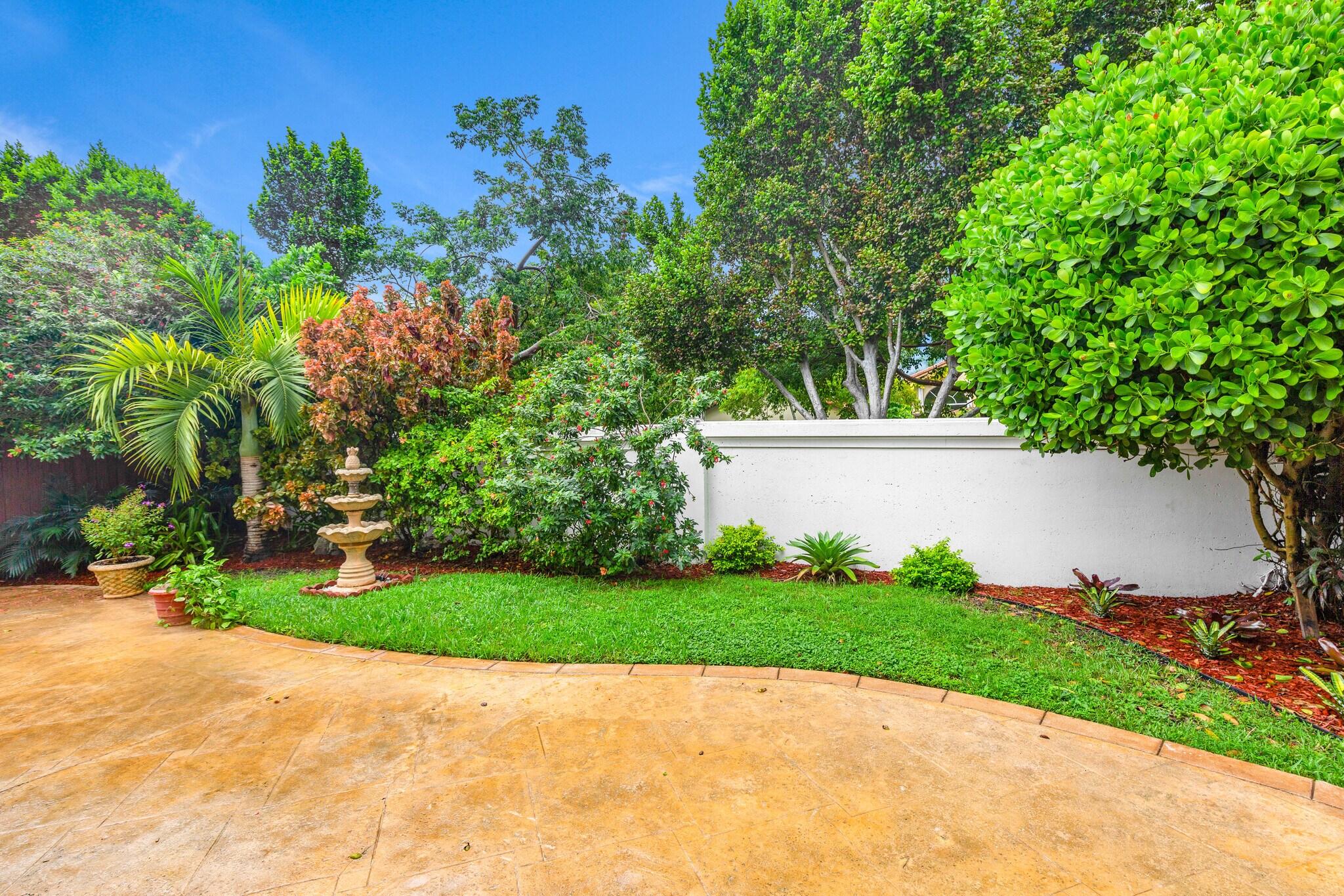 Building Photo - 5334 NW 111th Ct