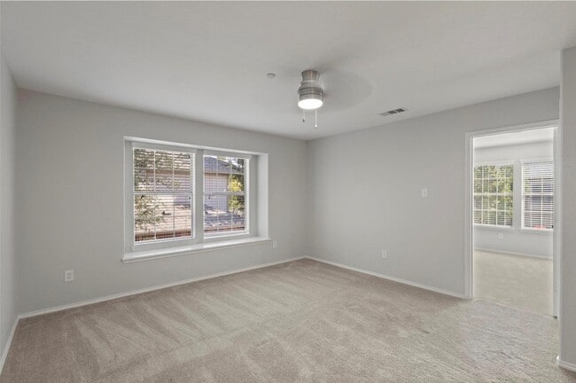 Building Photo - 1034 Lucy Ln