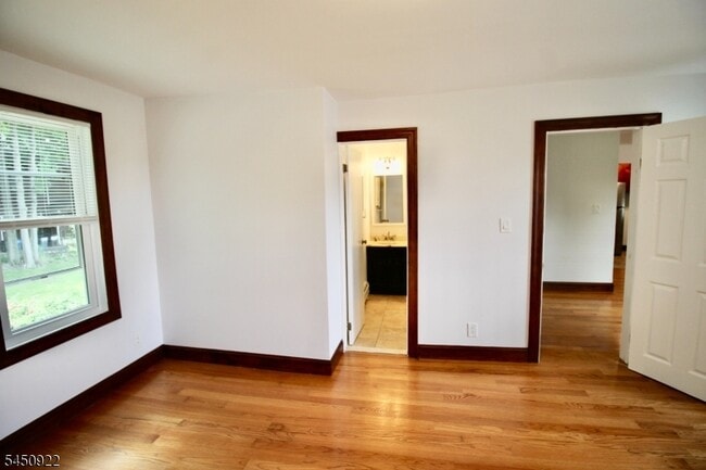 Building Photo - 238 Claremont Ave