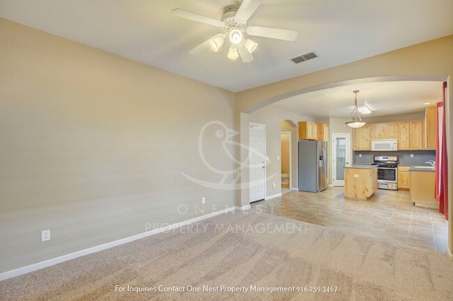 Building Photo - 1385 Black Bear St