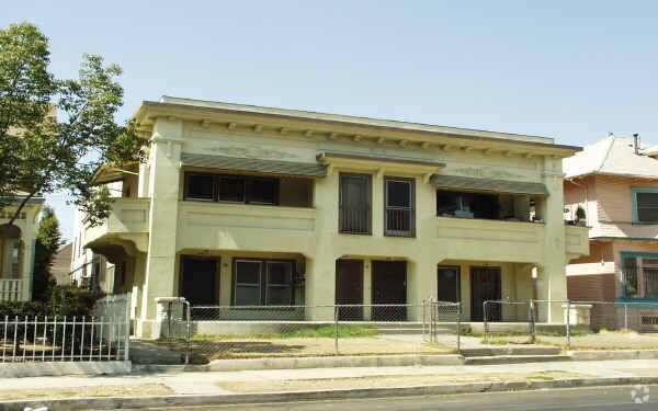 Building Photo - 1039-1045 3/4 S Bonnie Brae St