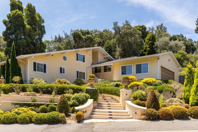 Building Photo - 977 Continental Dr