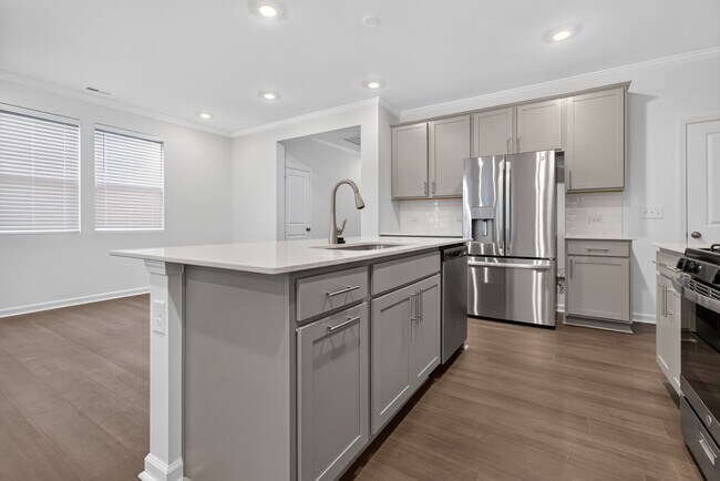 Building Photo - 210 Redford Pl Dr