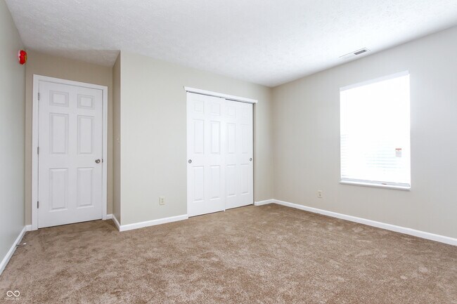 Building Photo - 3102 Salamonie Dr