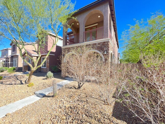 Building Photo - 3 Bedroom 2 1/2 Bath Home - Kitchen w/Gran...