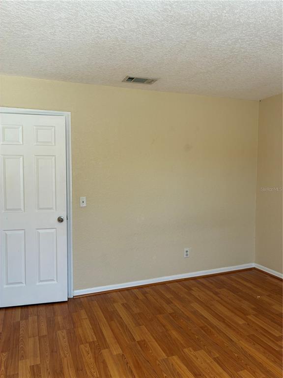 Building Photo - 16513 Lake Brigadoon Cir