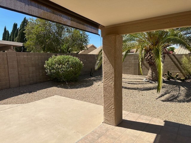 Building Photo - Lovely Fountain Hills Home For Lease-3 Beds-2 Baths With Yard & 2 Car Garage!