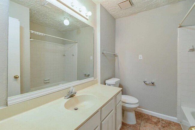 Building Photo - 21510 Slippery Creek Ln