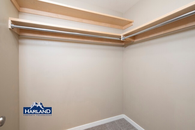 Building Photo - 3528-3538 Indiana Street Unit 3528-