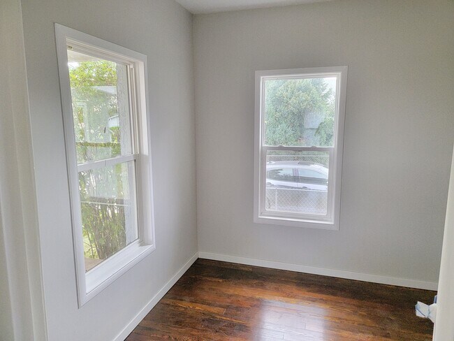 Main Floor Bedroom - 1700 Avenue D