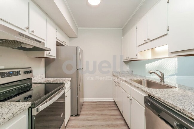 Building Photo - 429 Evans Mill Dr