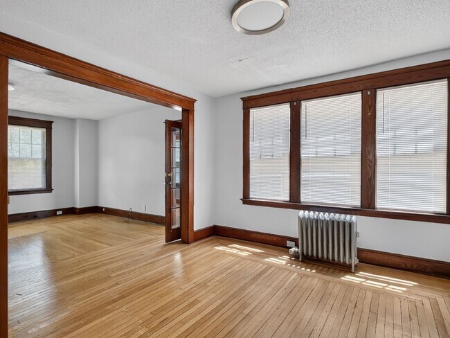 Building Photo - 62-64 Sheldon Terrace