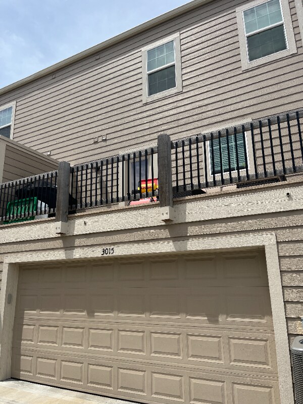 Building Photo - 3015 Swift St