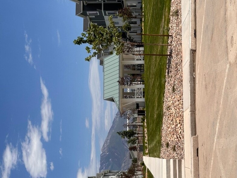 Building Photo - 907 S Sea Horse Ct